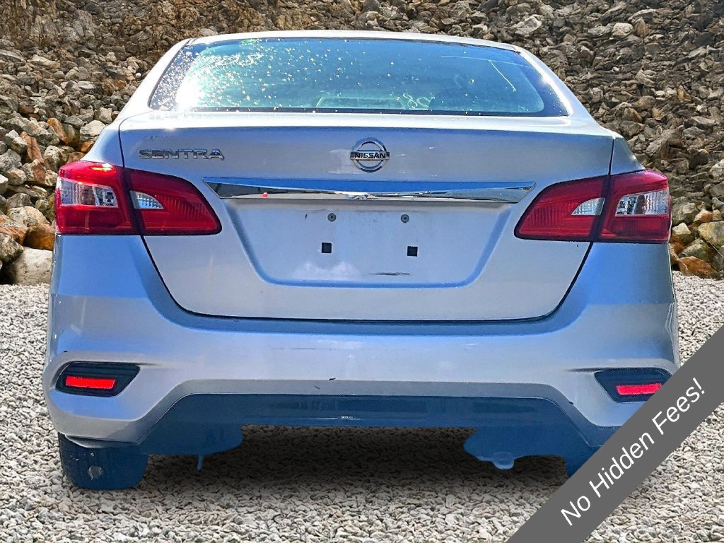 Used 2017 Nissan Sentra S FWD image 4