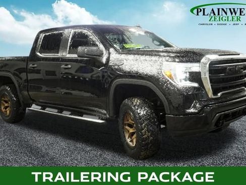Used 2021 GMC Sierra 1500 4x4 Crew Cab w/ Sierra Value Package image 4