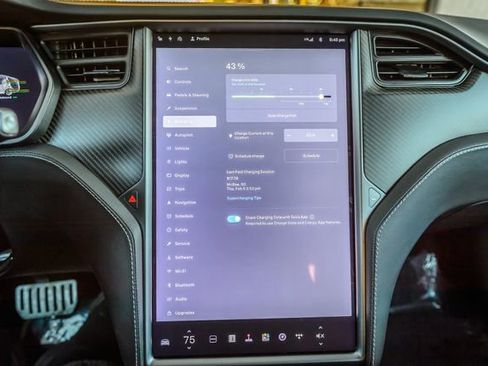 Used 2021 Tesla Model S Performance image 20