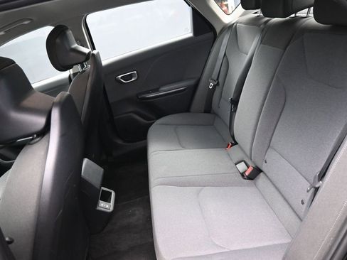 Used 2025 Kia K4 FWD image 22