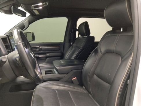 Used 2019 RAM 1500 Limited image 17