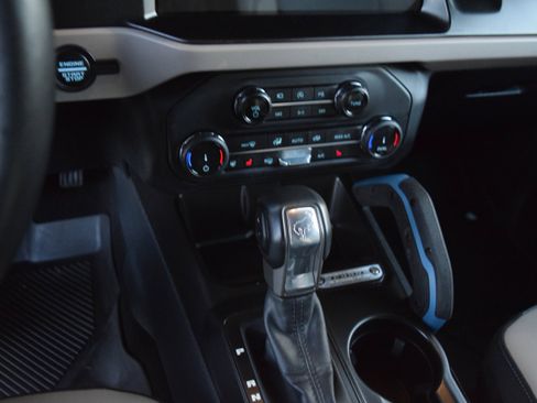 Certified 2022 Ford Bronco Wildtrak image 14