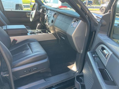Used 2014 Ford Expedition EL Limited AWD/4WD image 36