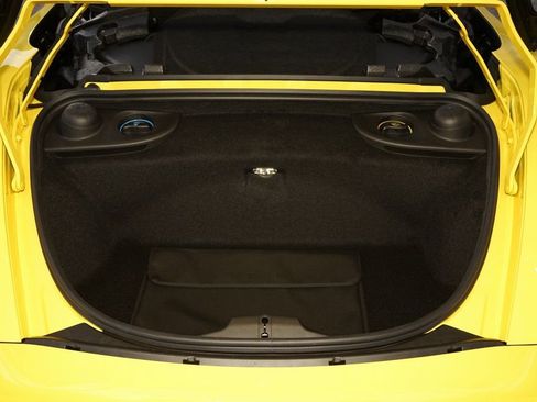 Used 2025 Porsche 718 Boxster Spyder RS image 34