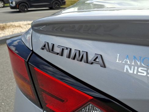 Certified 2023 Nissan Altima 2.5 SR w/ SR Premium Package FWD image 30