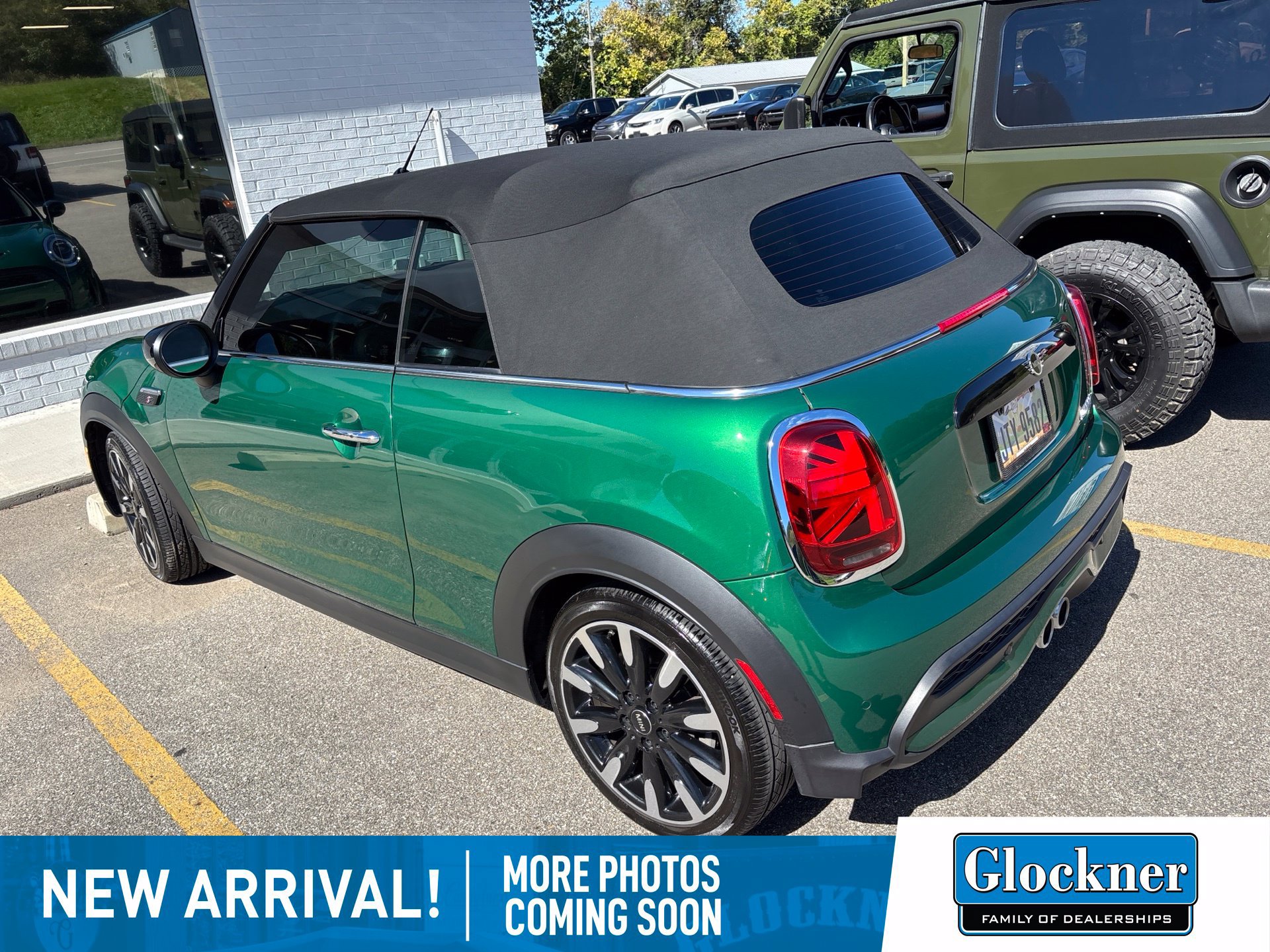 Used 2024 MINI Cooper S FWD image 5