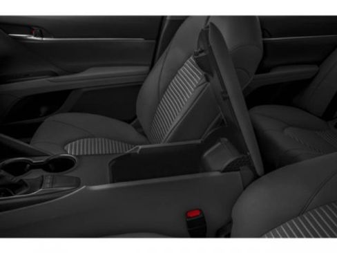 Used 2024 Toyota Camry SE FWD image 31