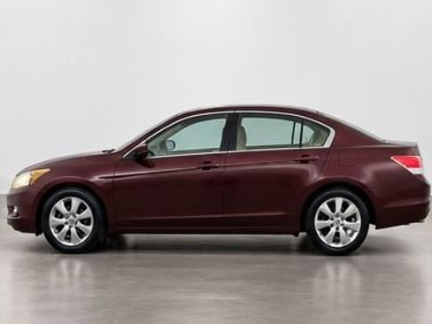 Used 2010 Honda Accord EX-L image 2