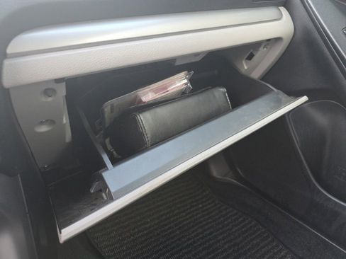 Used 2018 Subaru Forester 2.5i Premium image 32