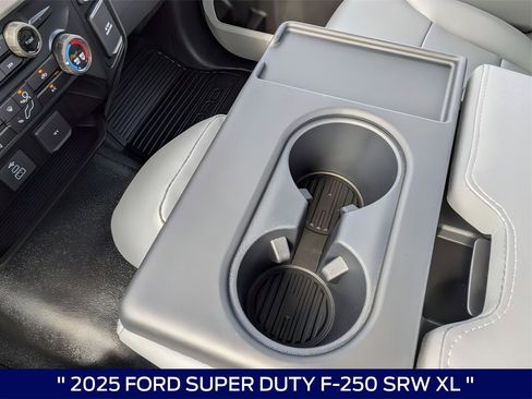 New 2025 Ford F250 XL w/ 360-Degree Camera Package image 22