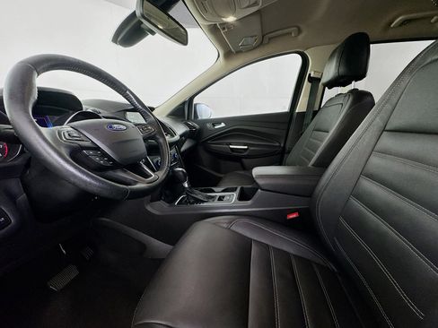 Used 2017 Ford Escape Titanium image 21