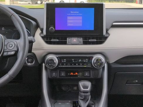 Certified 2023 Toyota RAV4 XLE Premium AWD/4WD image 18