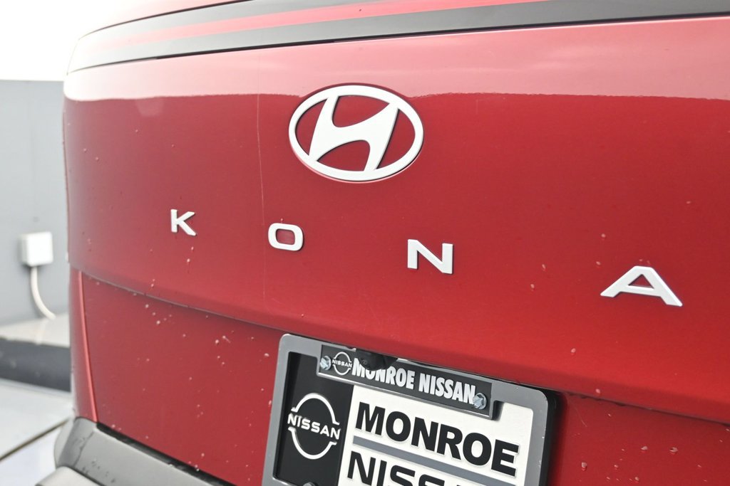 Used 2025 Hyundai Kona SEL AWD/4WD image 13