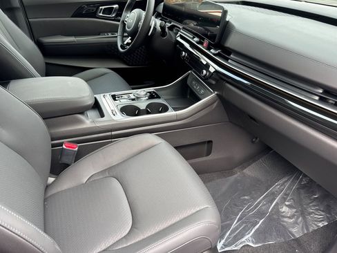New 2026 Kia Carnival SX Prestige image 17