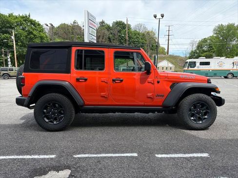 Certified 2023 Jeep Wrangler Unlimited w/ Cold Weather Group AWD/4WD image 6