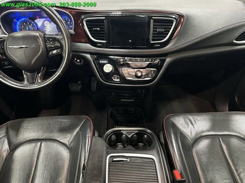 Used 2019 Chrysler Pacifica Limited w/ Advanced Safetytec Group image 6