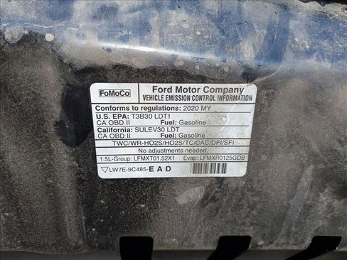 Used 2020 Ford Escape SE image 15