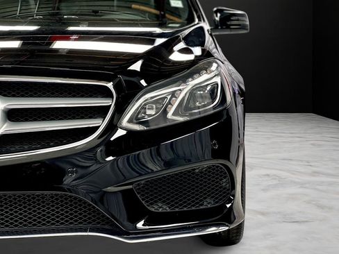 Used 2016 Mercedes-Benz E 350 4MATIC Wagon image 41