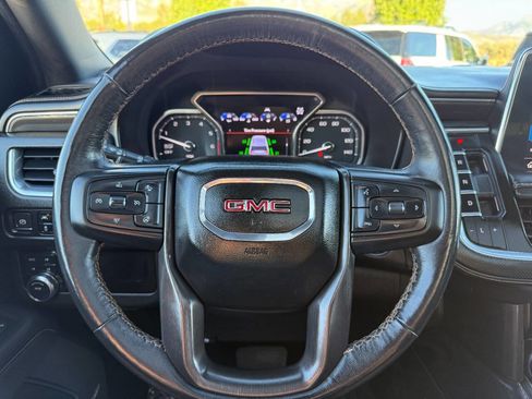 Used 2021 GMC Yukon XL AT4 w/ Technology Package image 33
