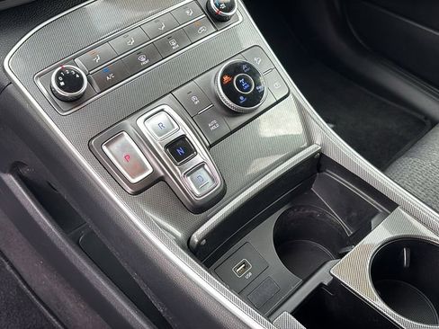 Used 2023 Hyundai Santa Fe SE image 20