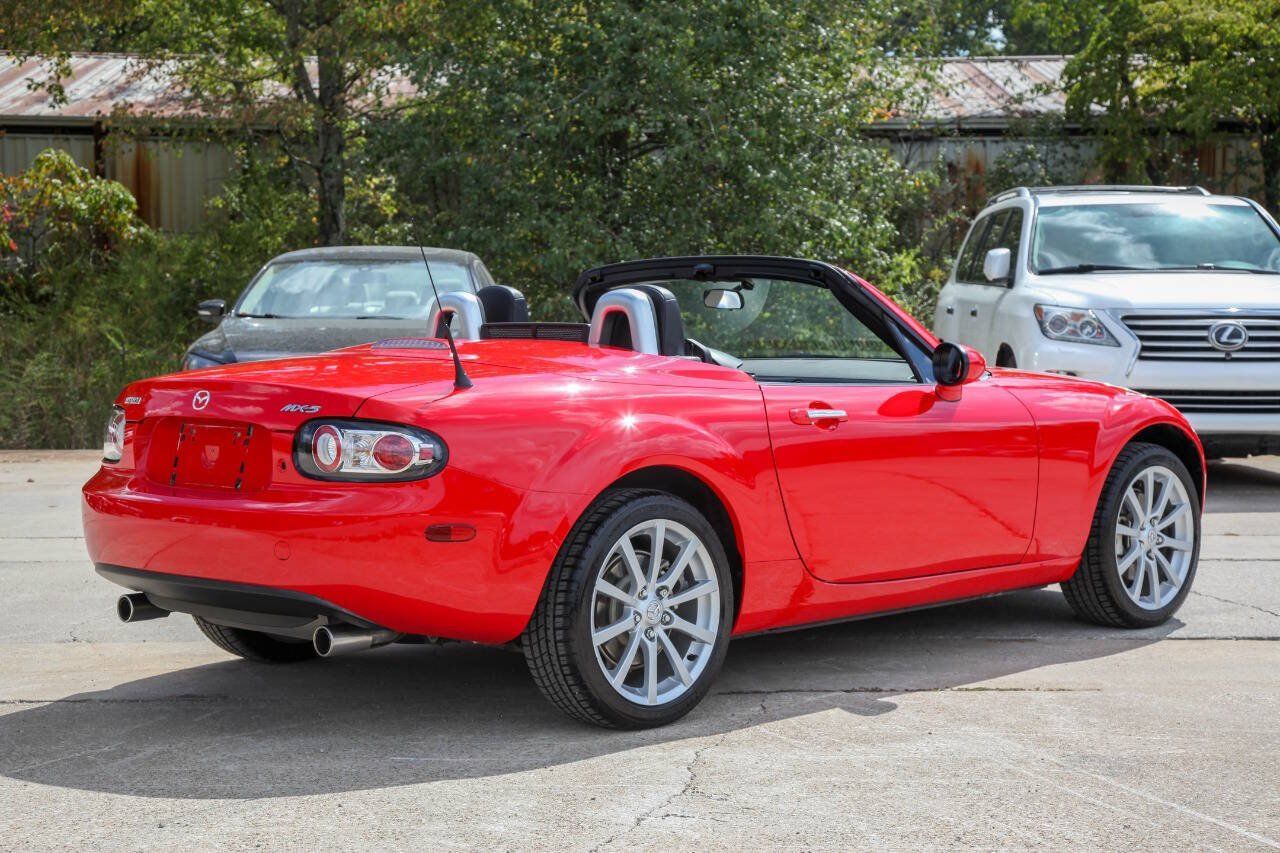 Used 2007 MAZDA MX-5 Miata Grand Touring w/ Premium Pkg RWD image 19
