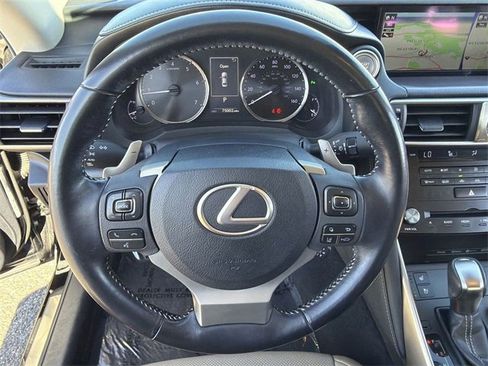 Used 2017 Lexus IS 200t 200t image 22