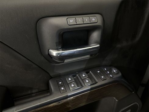 Used 2017 GMC Sierra 1500 Denali image 22