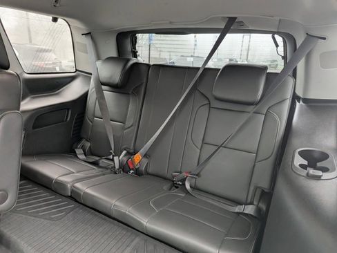 Used 2019 GMC Yukon SLT image 30