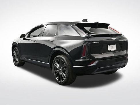 Used 2026 Cadillac Optiq Sport 2 AWD/4WD image 3
