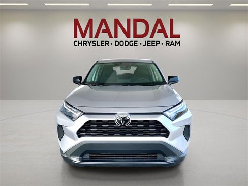 Used 2023 Toyota RAV4 LE image 3