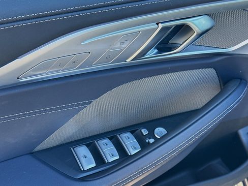 Used 2023 BMW M850i xDrive Convertible image 22