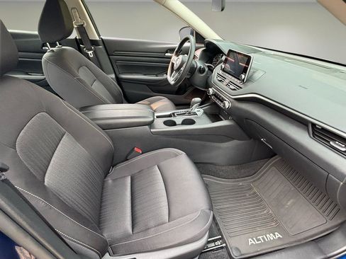 Used 2019 Nissan Altima 2.5 S FWD image 18