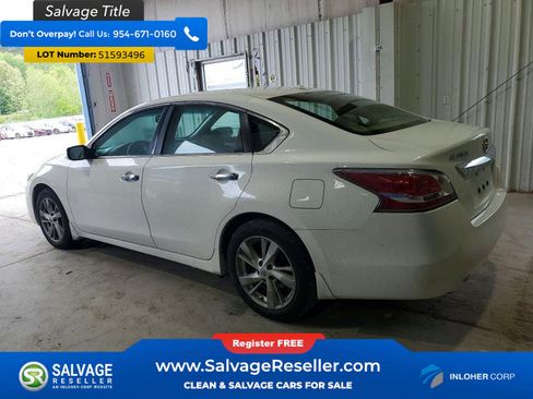 Used 2015 Nissan Altima 2.5 SV FWD image 3