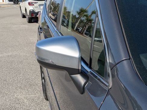 Used 2021 Subaru Forester Touring image 12