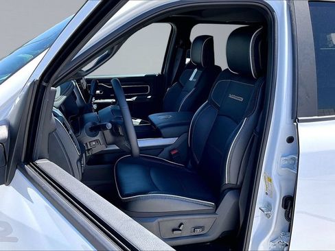 New 2026 RAM 3500 Laramie AWD/4WD image 3