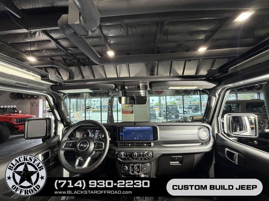 Used 2024 Jeep Wrangler High Altitude AWD/4WD image 28