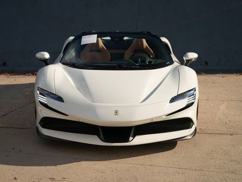 Certified 2024 Ferrari SF90 Spider image 6