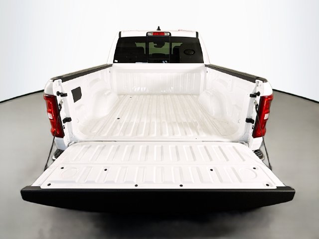Used 2026 RAM 1500 Laramie AWD/4WD image 25