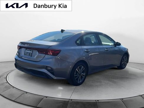 Used 2023 Kia Forte LXS image 6