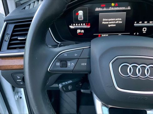 Used 2023 Audi Q5 2.0T Premium Plus w/ Premium Plus Package AWD/4WD image 21
