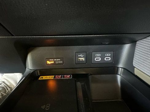 New 2026 Toyota Camry SE FWD image 28