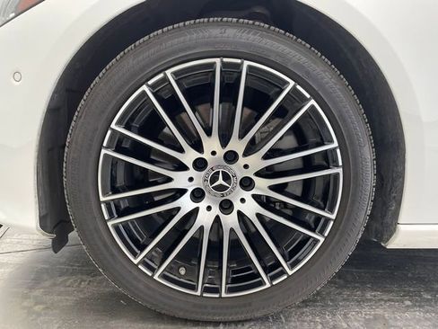 Used 2024 Mercedes-Benz C 300 Sedan image 10