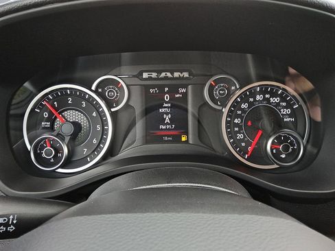 New 2026 RAM 1500 Express RWD image 28