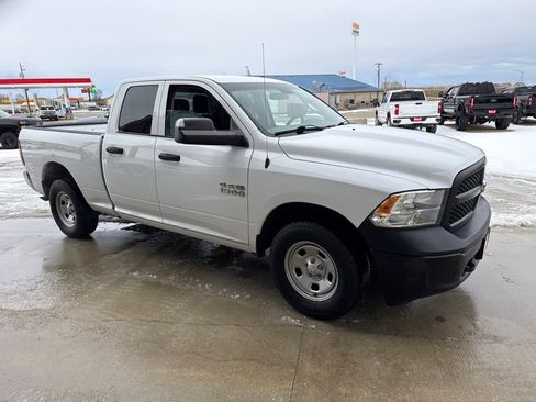 Used 2018 RAM 1500 Tradesman w/ Popular Equipment Group image 10