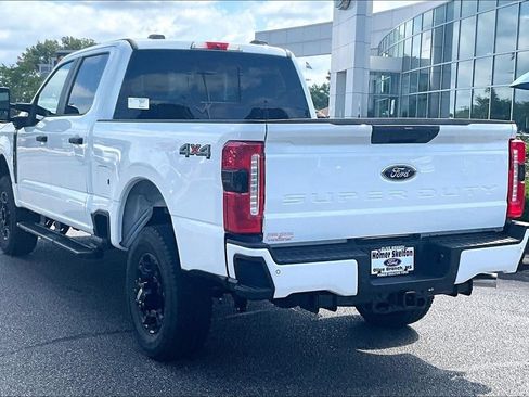 New 2026 Ford F250 XL w/ STX Appearance Package AWD/4WD image 3