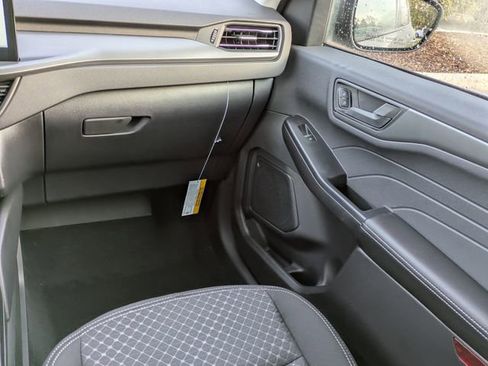 New 2026 Ford Escape Active w/ Tech Pack #1 FWD image 16