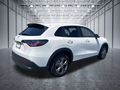 Used 2026 Honda HR-V LX image 7