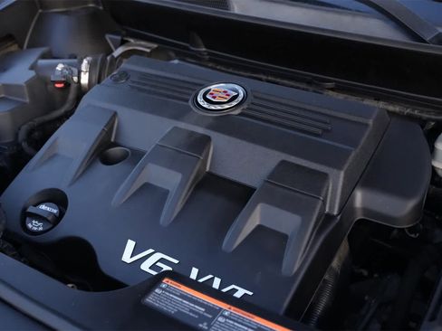 Used 2015 Cadillac SRX Luxury w/ Driver Awareness Package image 25