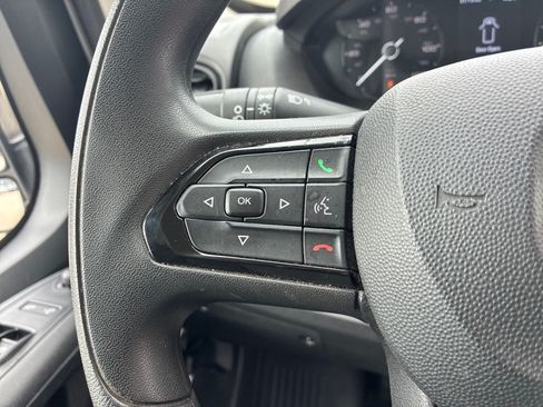 Used 2025 RAM ProMaster 3500 w/ Convenience Group FWD image 19