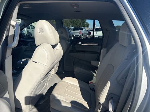 Used 2017 Buick Enclave Leather image 25